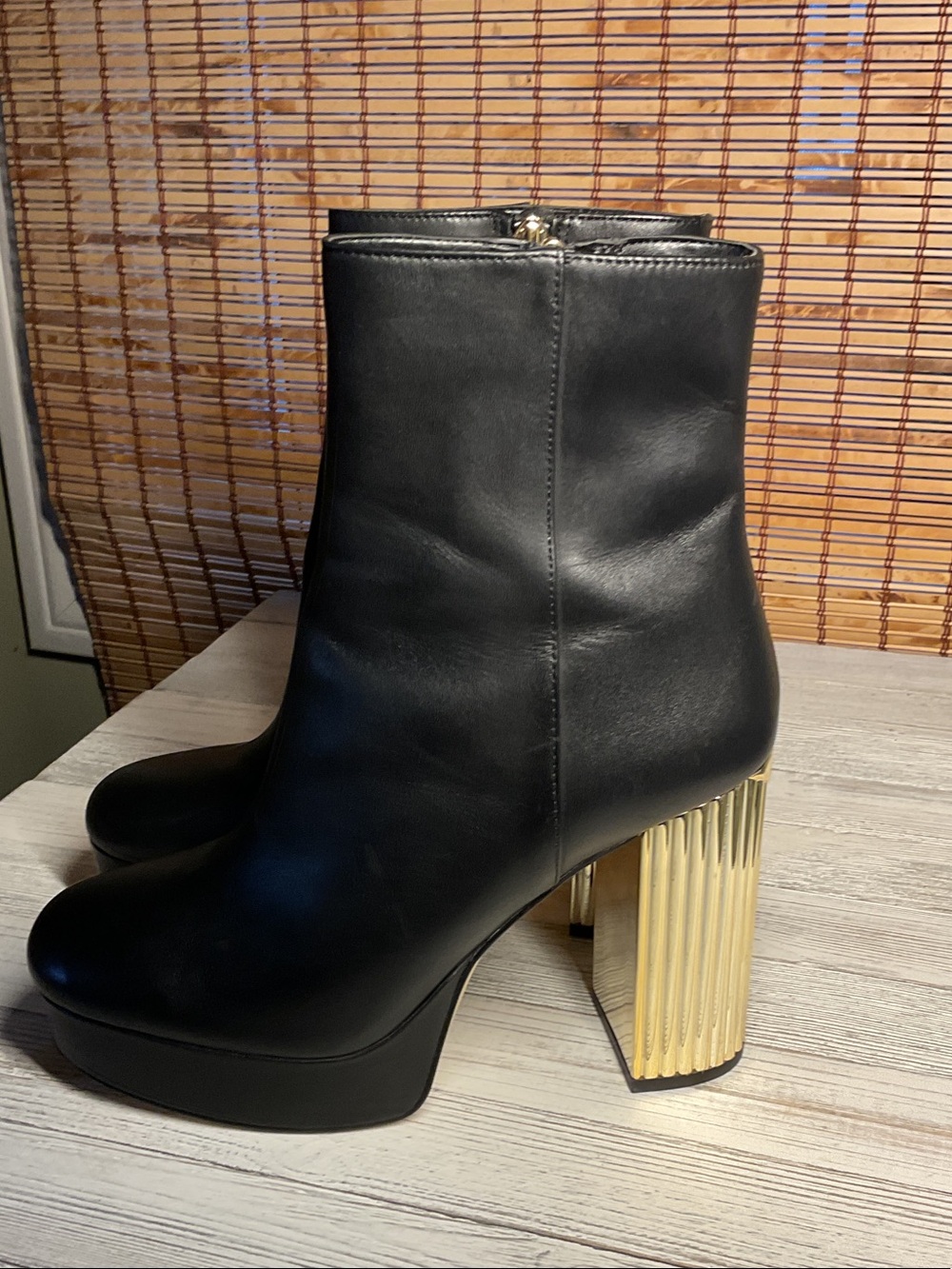 MICHAEL Michael Kors Porter Platform Booties size 7